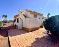 Resale - Villa - Hondón de las Nieves