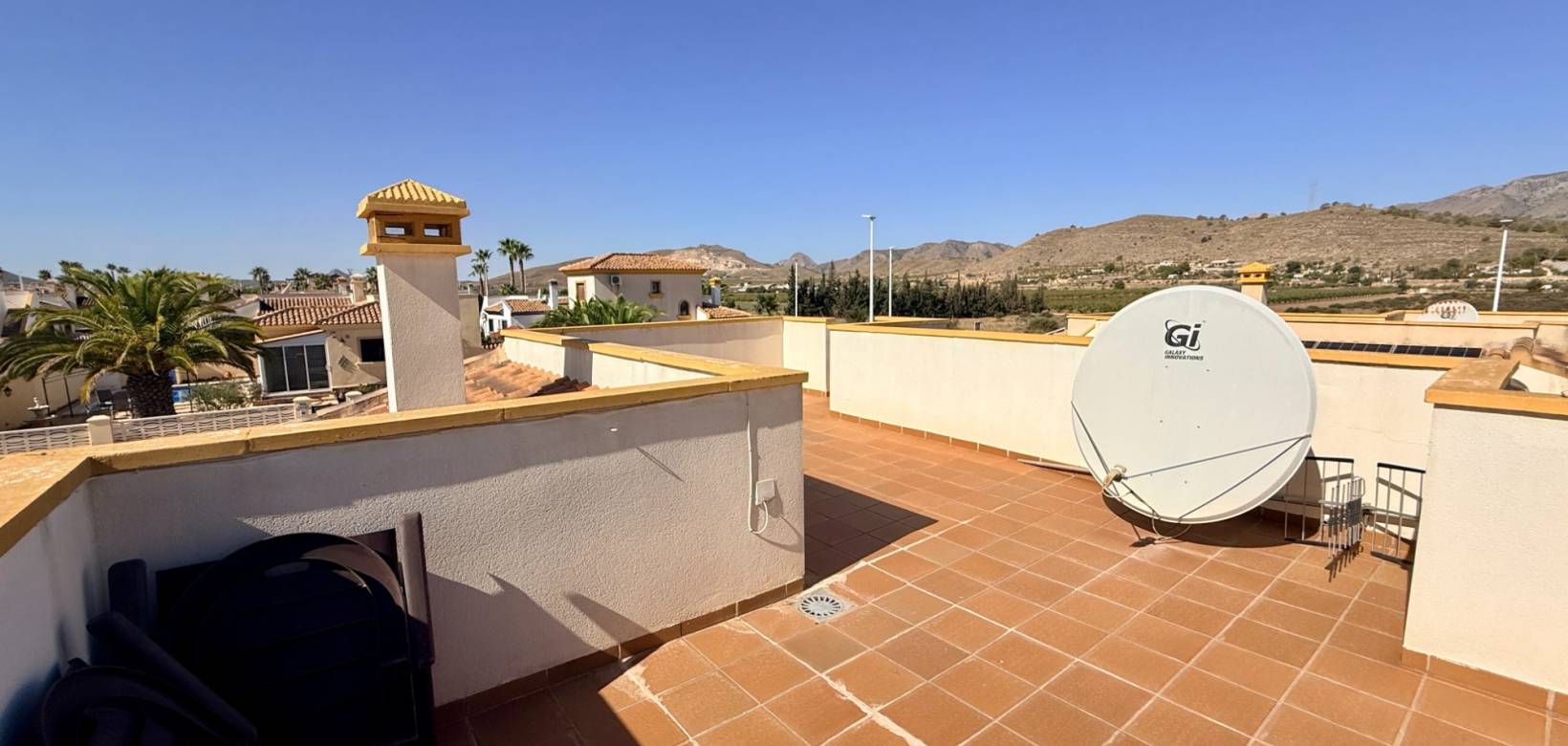 Resale - Villa - Hondón de las Nieves