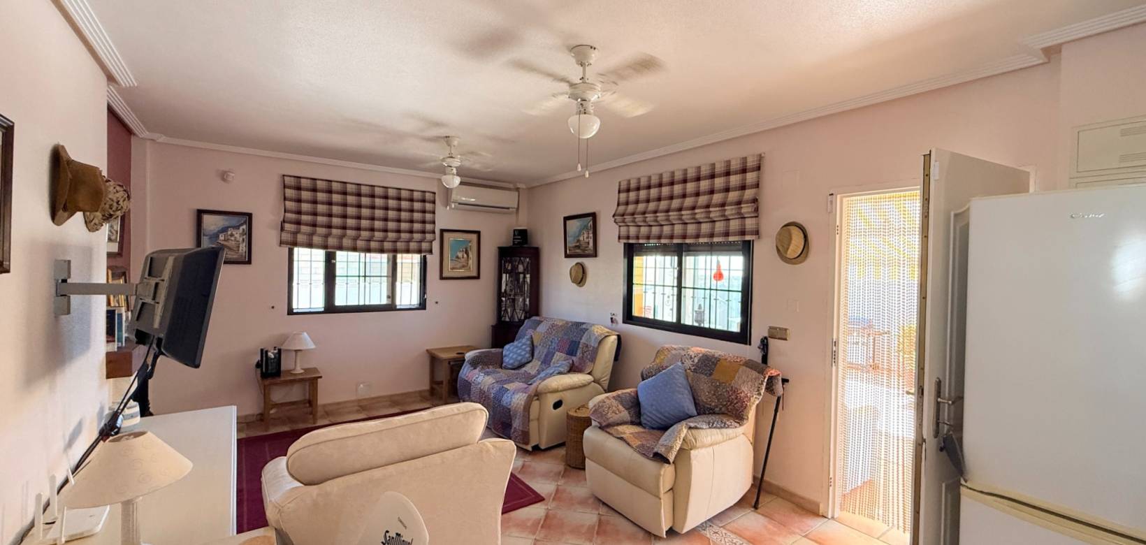 Resale - Villa - Hondón de las Nieves