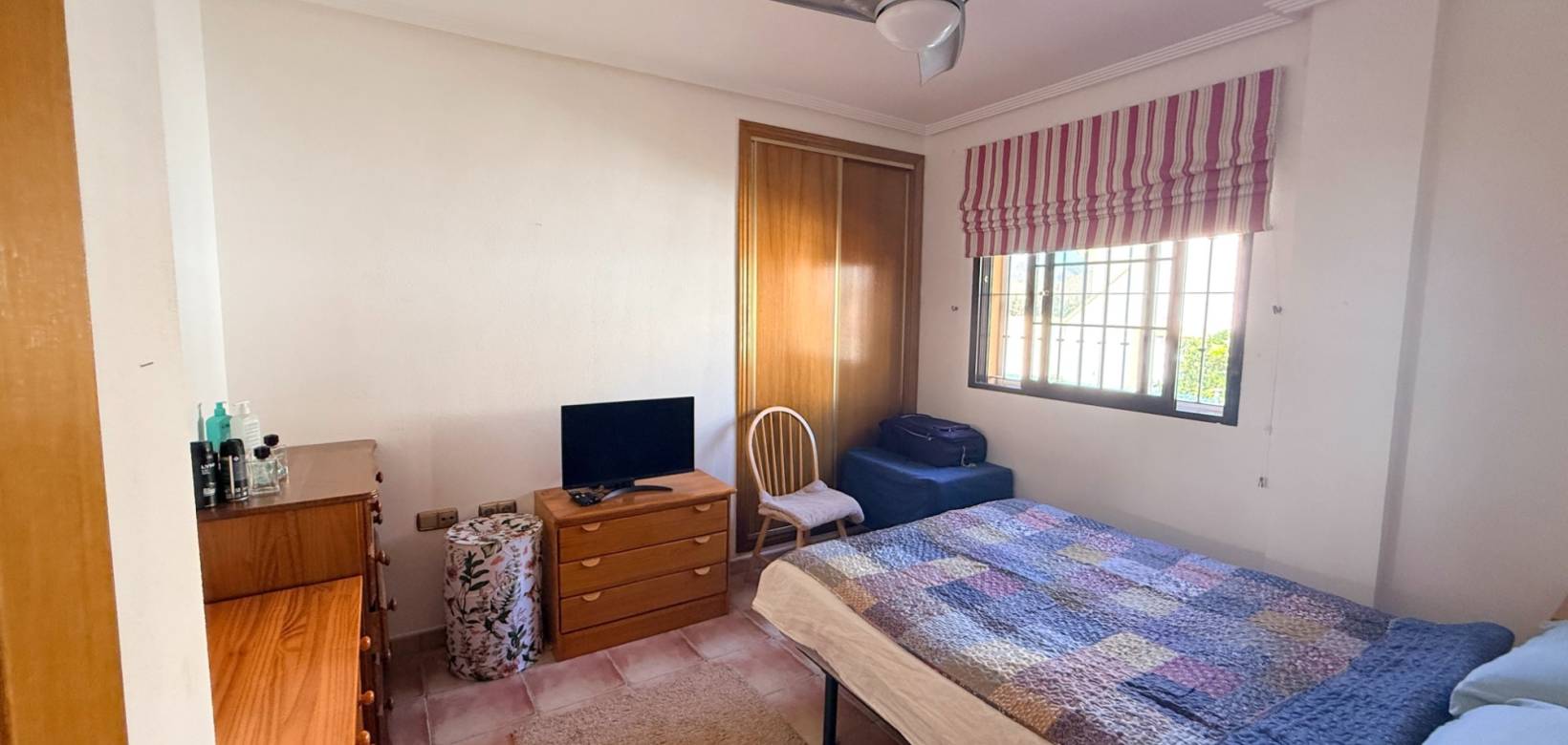 Resale - Villa - Hondón de las Nieves