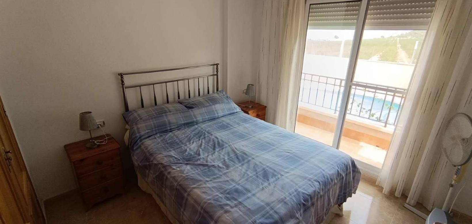 Resale - Villa - Hondón de las Nieves