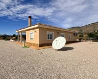 Resale - Villa - Hondón de las Nieves