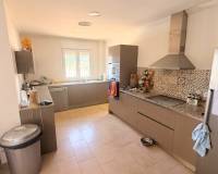 Resale - Villa - Hondón de las Nieves