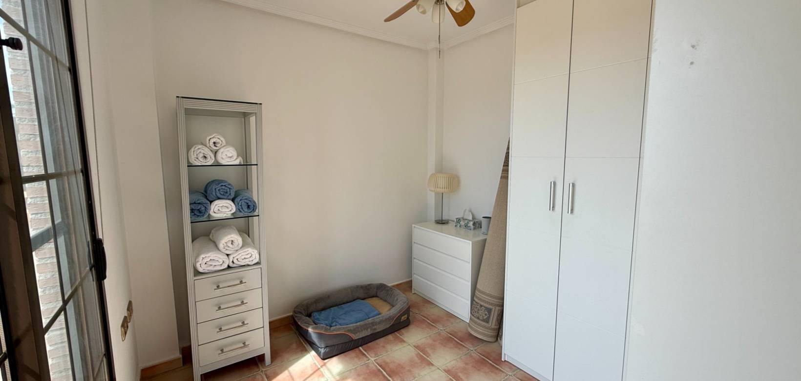 Resale - Villa - Hondón de las Nieves