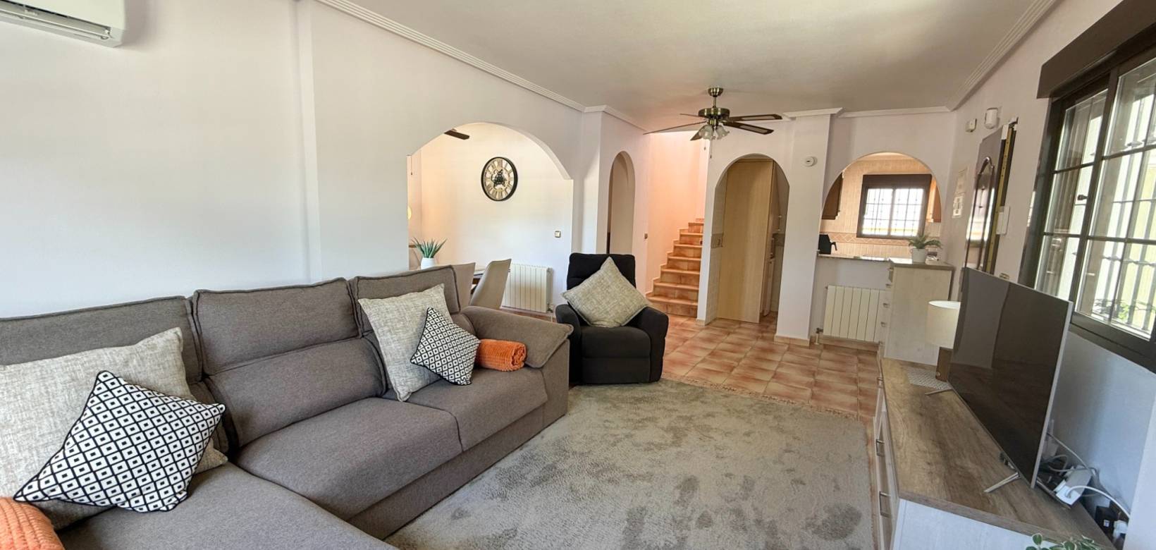 Resale - Villa - Hondón de las Nieves