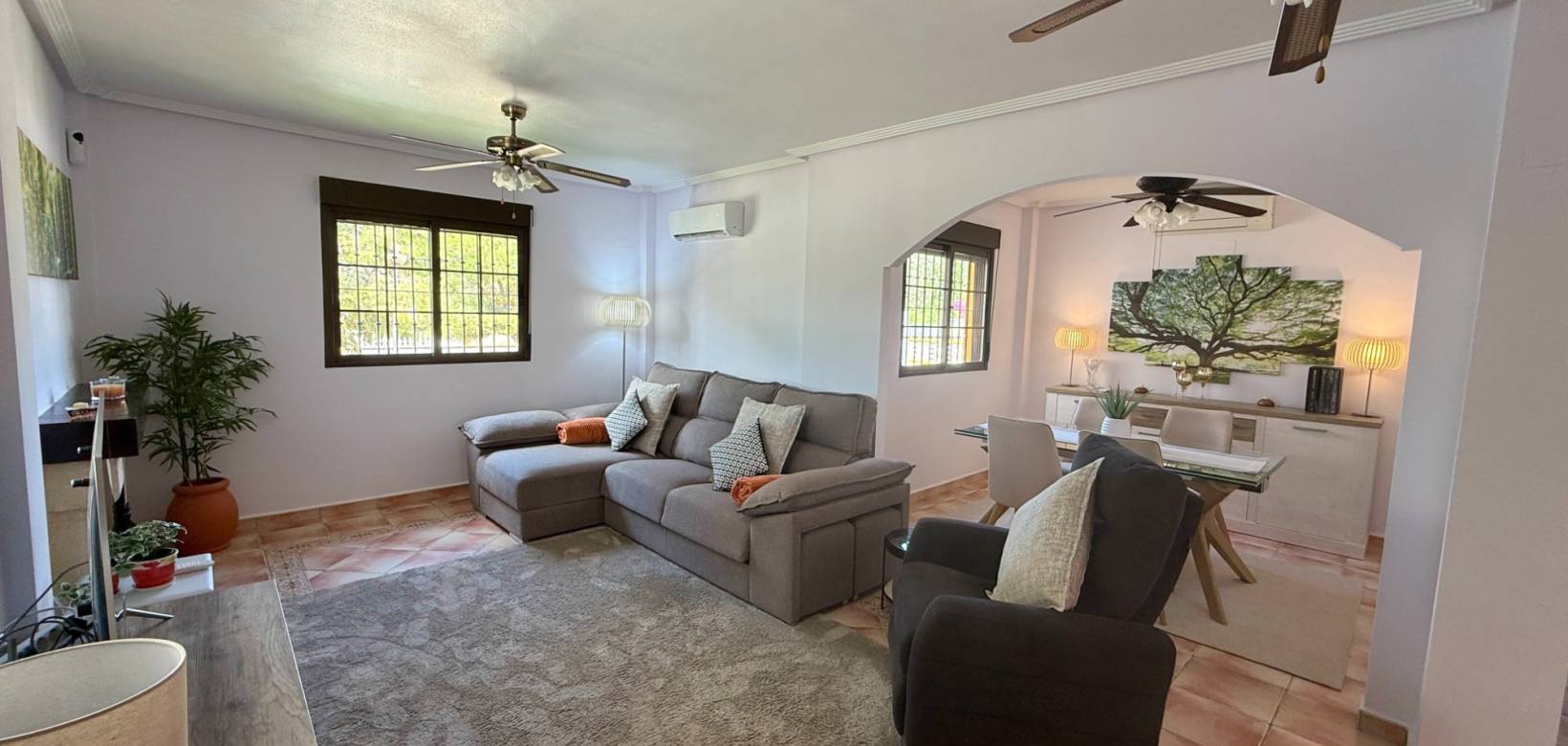 Resale - Villa - Hondón de las Nieves