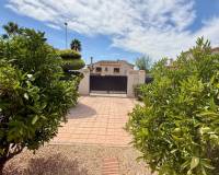 Resale - Villa - Hondón de las Nieves