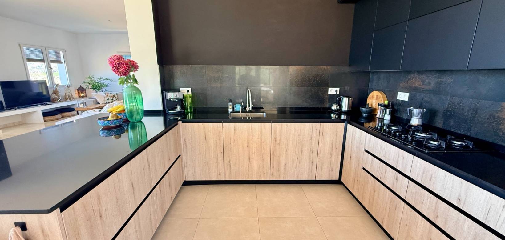 Resale - Villa - Hondón de las Nieves