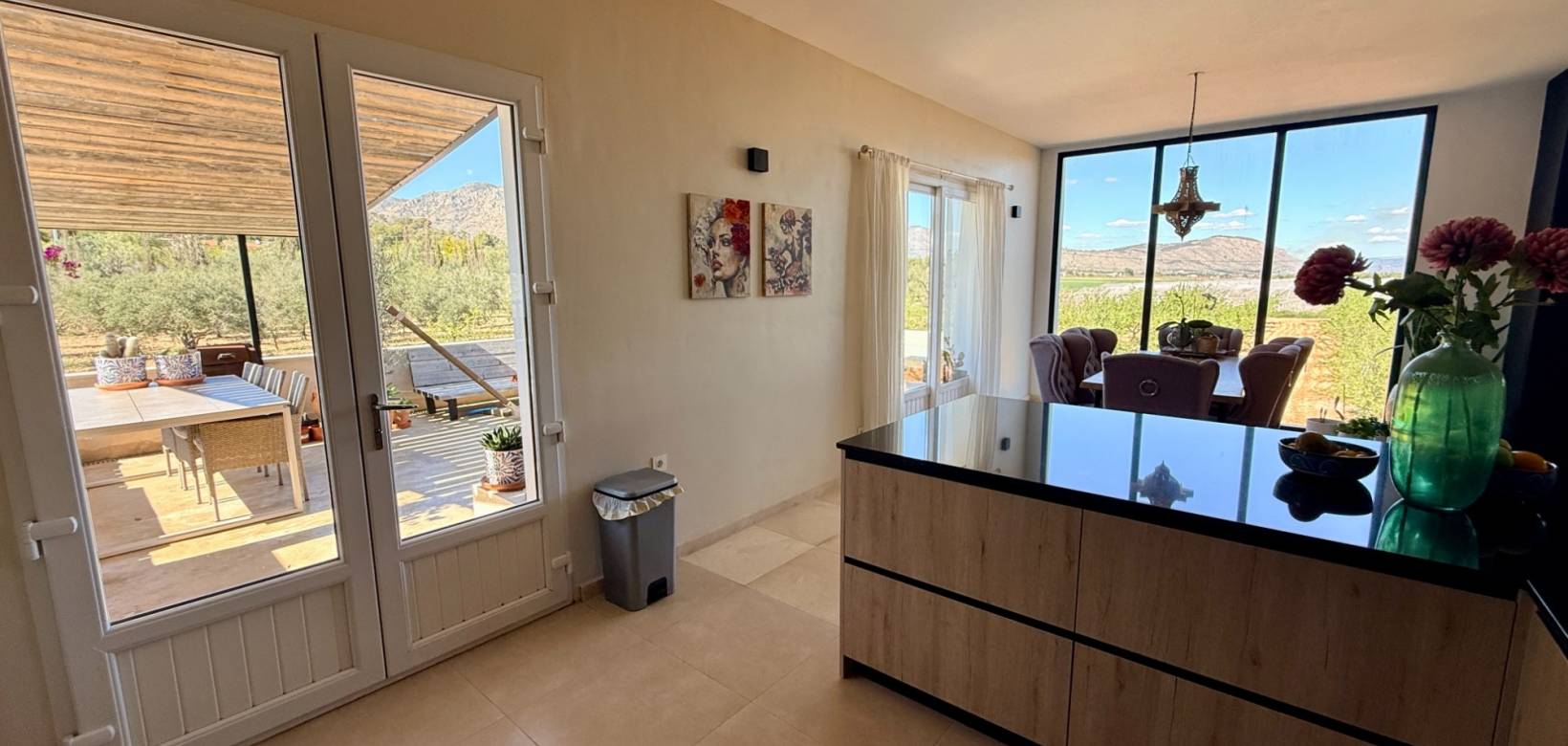 Resale - Villa - Hondón de las Nieves