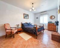 Resale - Villa - Hondón de las Nieves