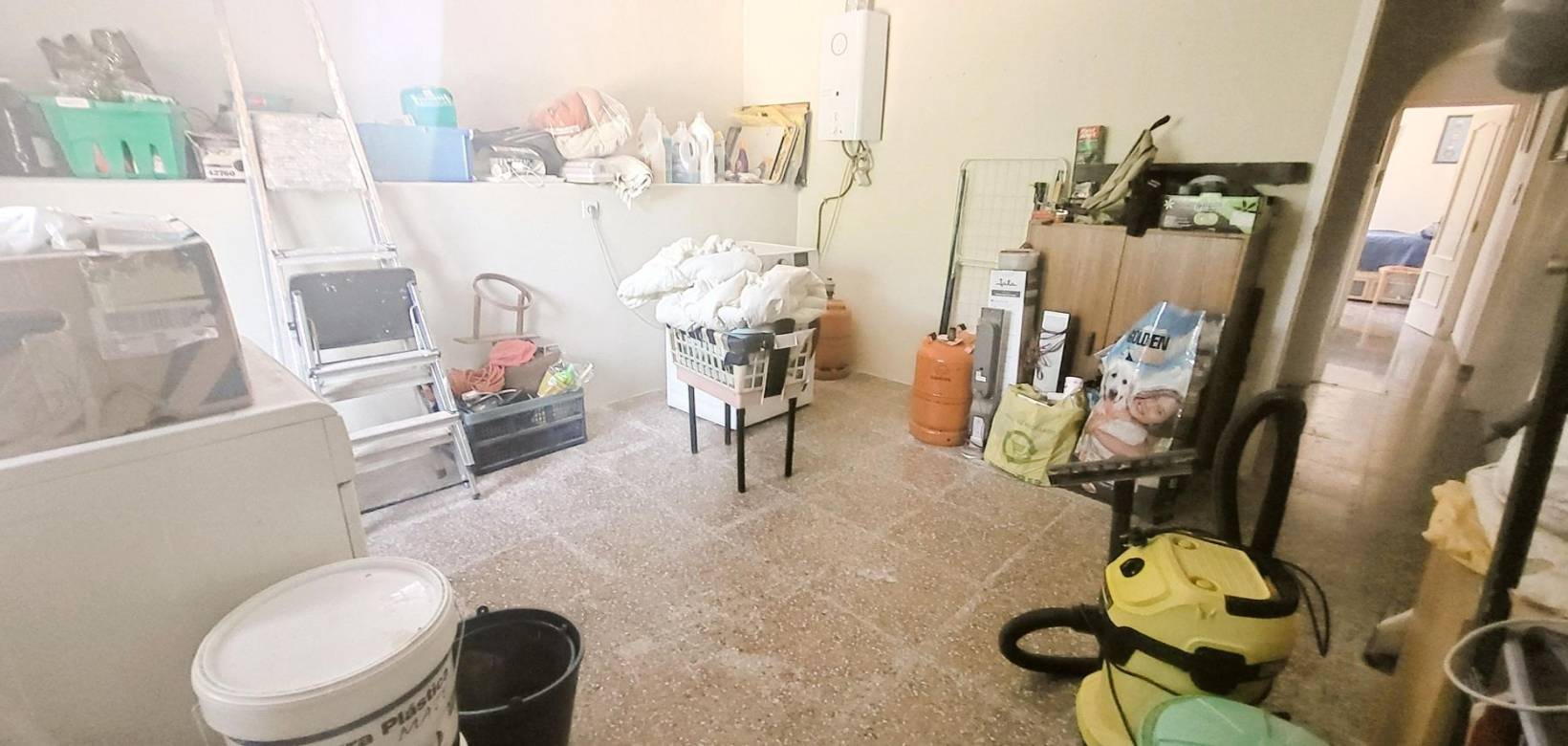 Resale - Villa - Hondón de las Nieves