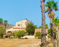Resale - Villa - Hondón de las Nieves