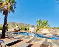 Resale - Villa - Hondón de las Nieves