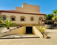 Resale - Villa - Hondón de las Nieves