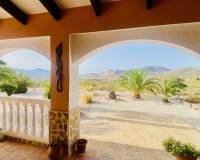 Resale - Villa - Hondón de las Nieves