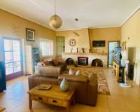 Resale - Villa - Hondón de las Nieves