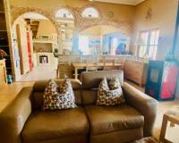 Resale - Villa - Hondón de las Nieves