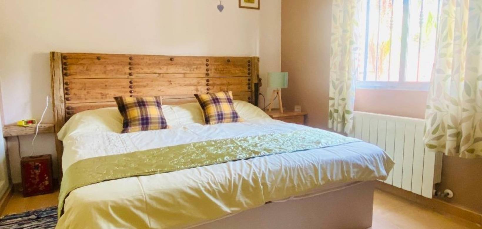 Resale - Villa - Hondón de las Nieves