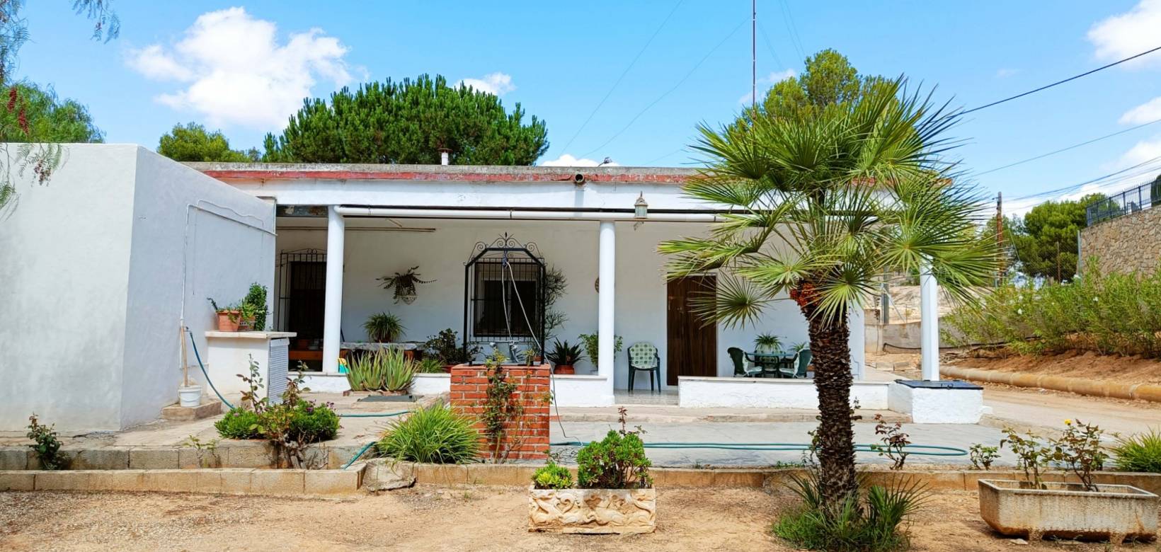 Resale - Villa - Hondón de las Nieves