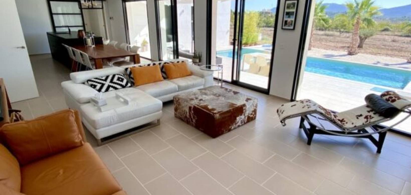 Resale - Villa - Hondón de las Nieves