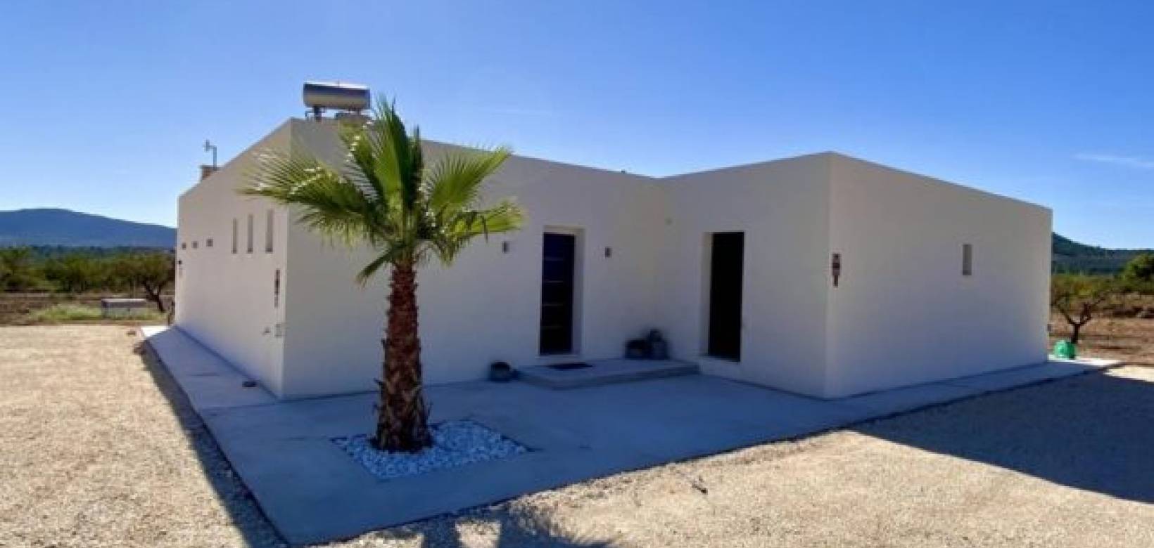 Resale - Villa - Hondón de las Nieves