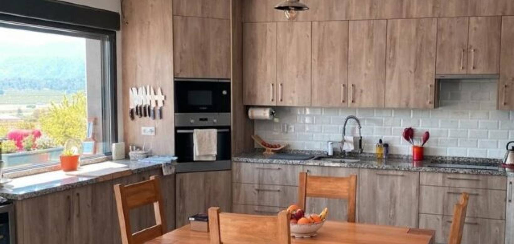 Resale - Villa - Hondón de las Nieves