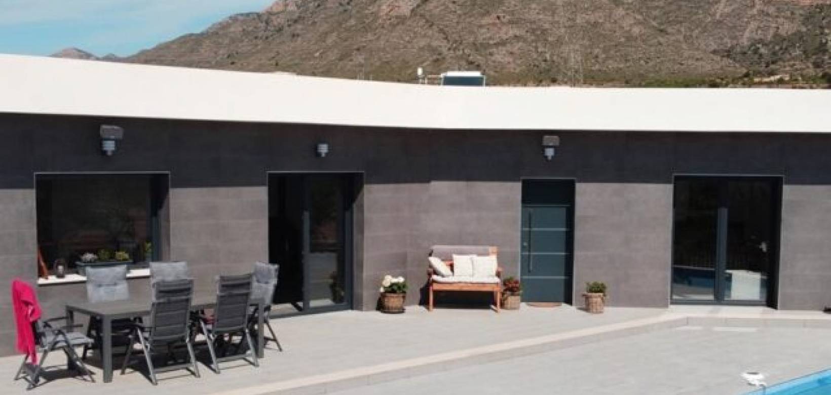 Resale - Villa - Hondón de las Nieves