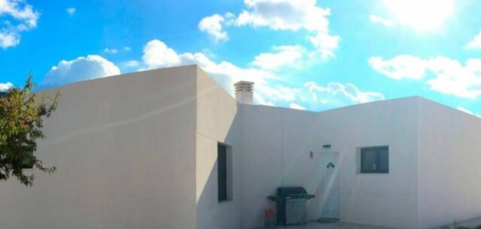 Resale - Villa - Hondón de las Nieves