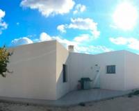 Resale - Villa - Hondón de las Nieves