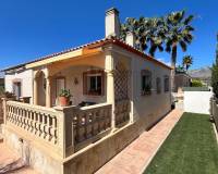 Resale - Villa - Hondón de las Nieves