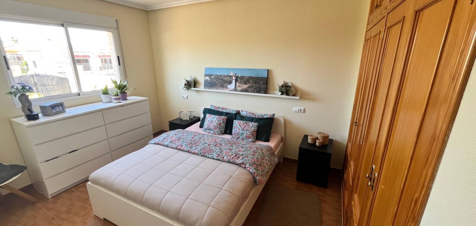 Resale - Villa - Hondón de las Nieves