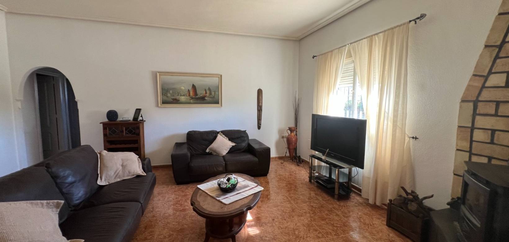 Resale - Villa - Hondón de los Frailes