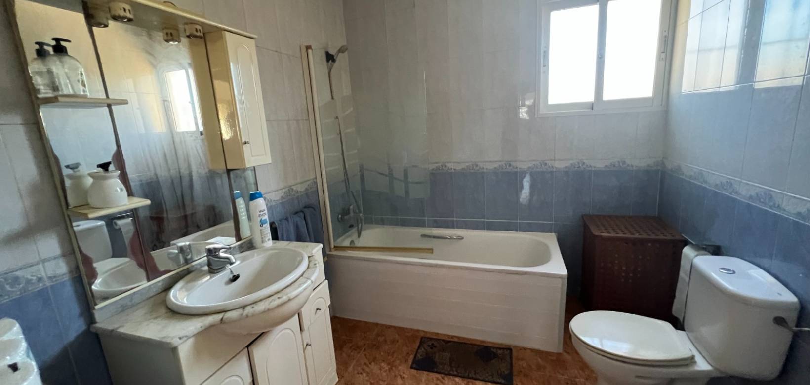 Resale - Villa - Hondón de los Frailes