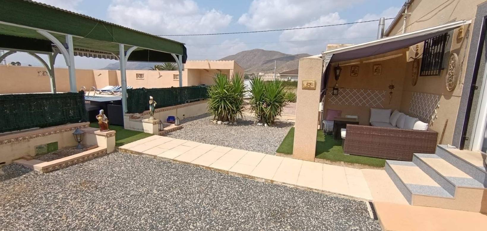 Resale - Villa - Hondón de los Frailes
