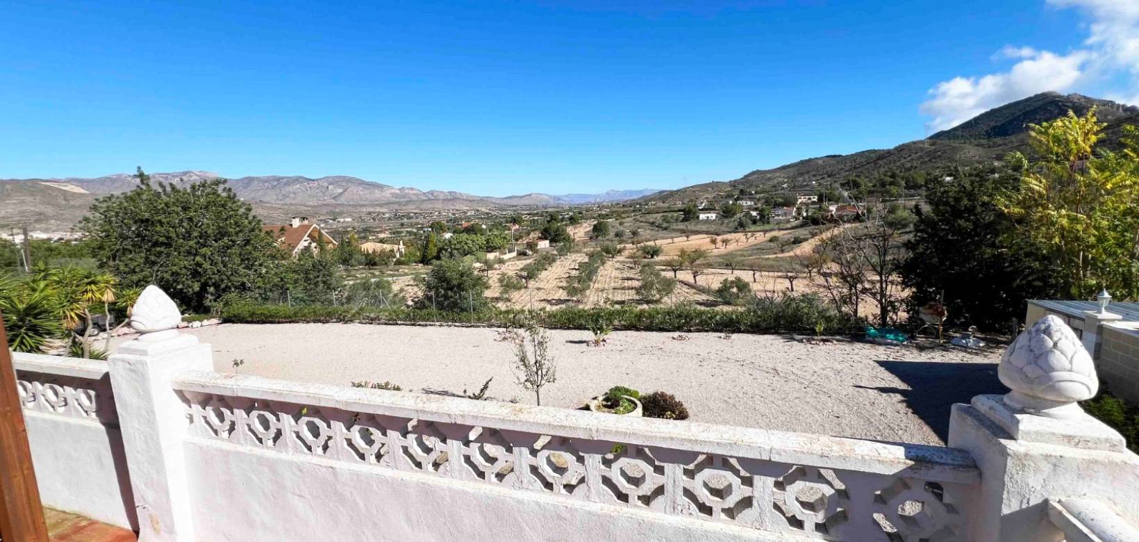 Resale - Villa - Hondón de los Frailes