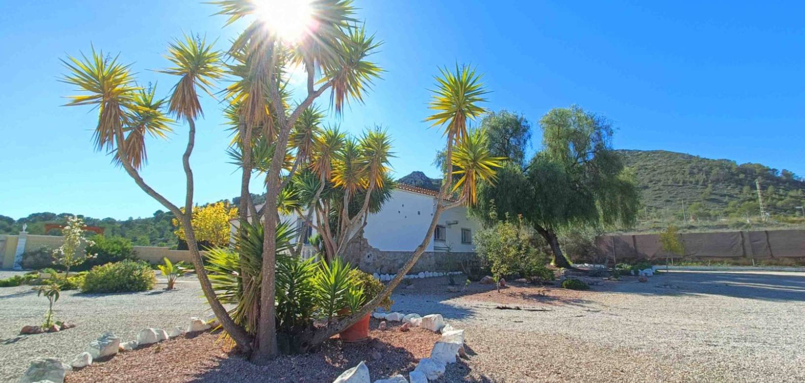 Resale - Villa - Hondón de los Frailes