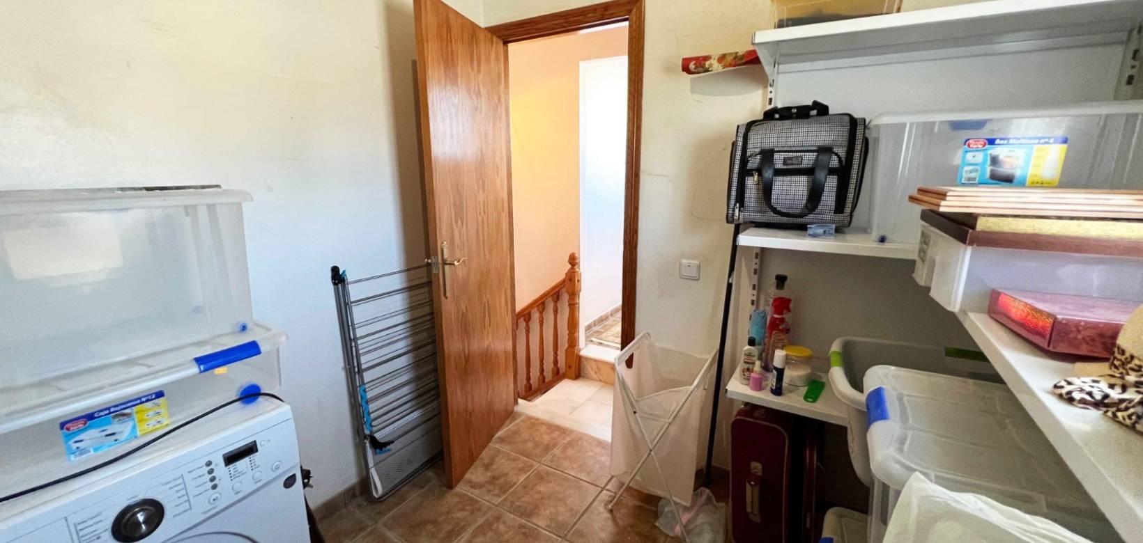 Resale - Villa - Hondón de los Frailes