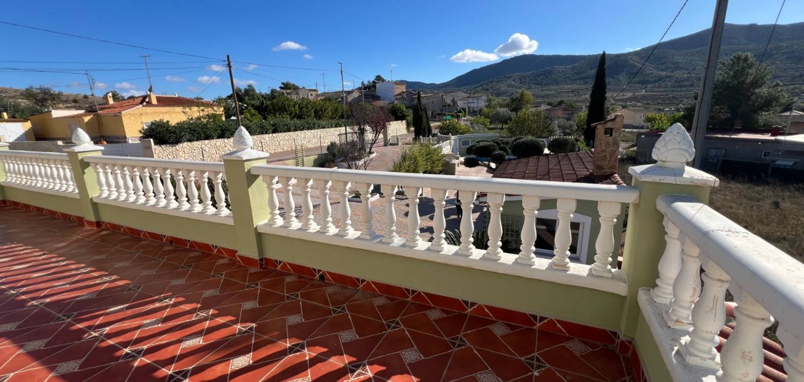 Resale - Villa - Hondón de los Frailes