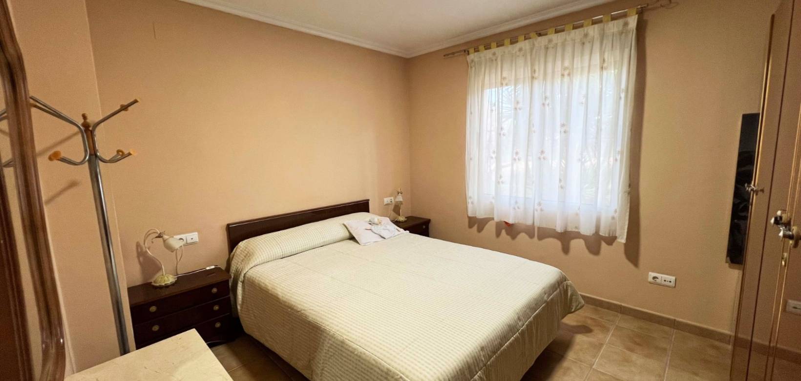 Resale - Villa - Hondón de los Frailes