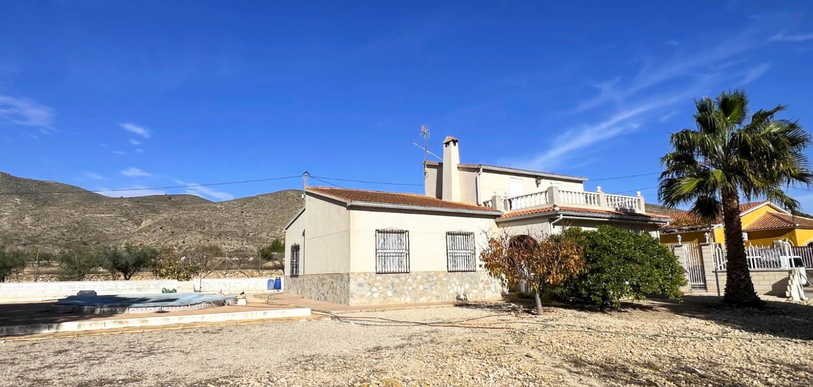 Resale - Villa - Hondón de los Frailes