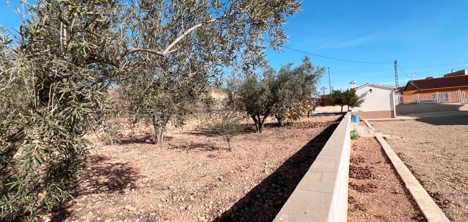 Resale - Villa - Hondón de los Frailes