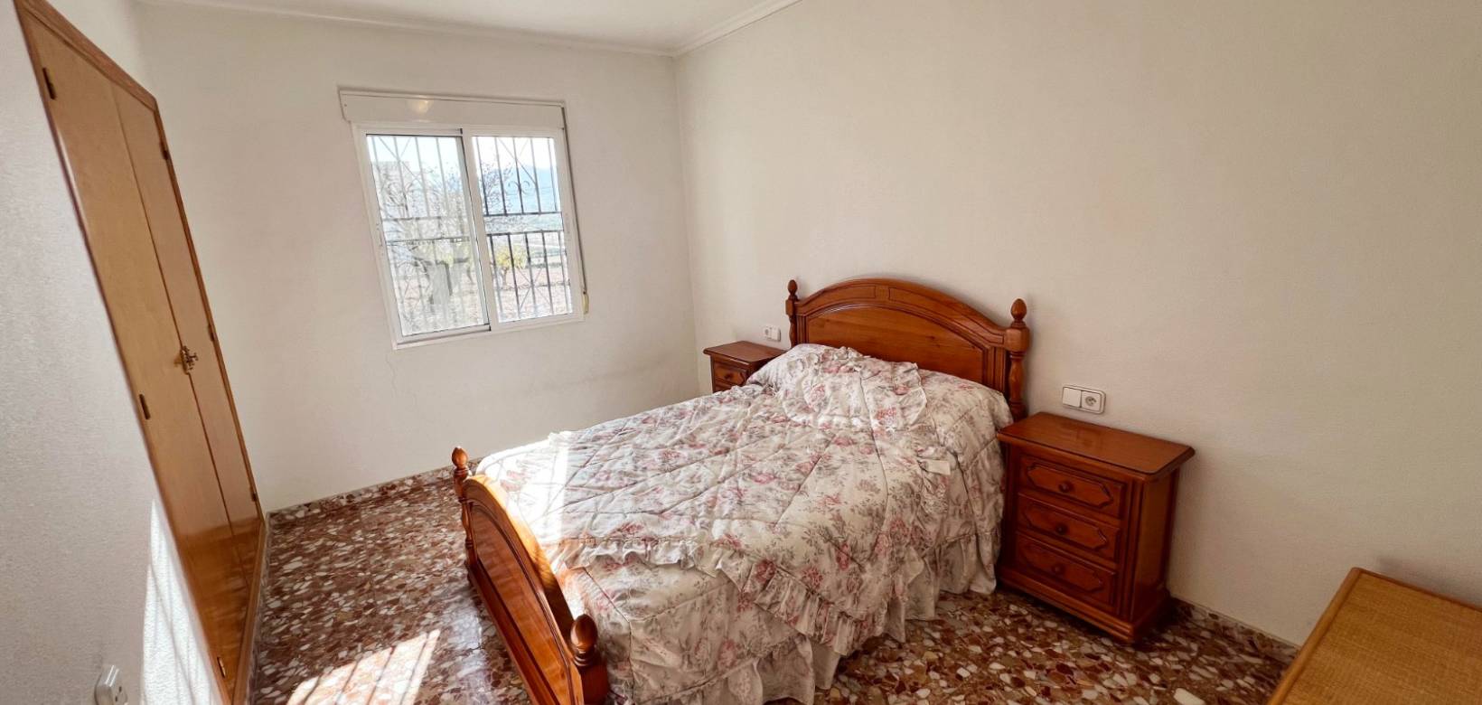 Resale - Villa - Hondón de los Frailes