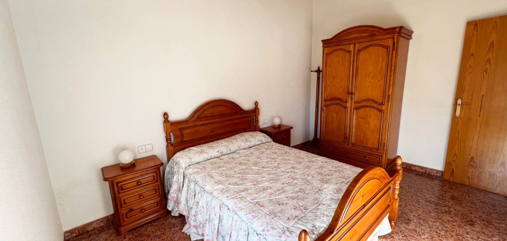 Resale - Villa - Hondón de los Frailes