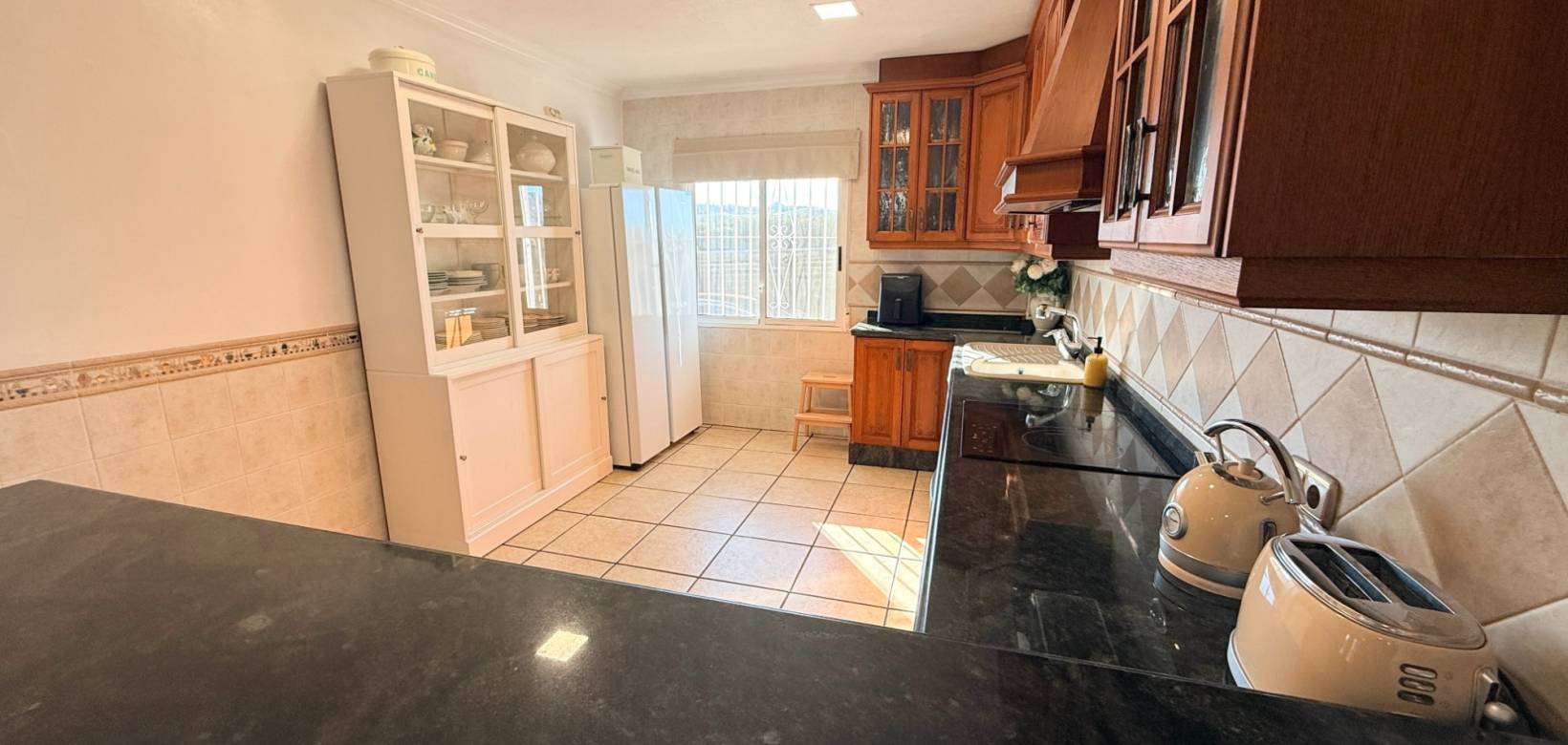 Resale - Villa - Hondón de los Frailes