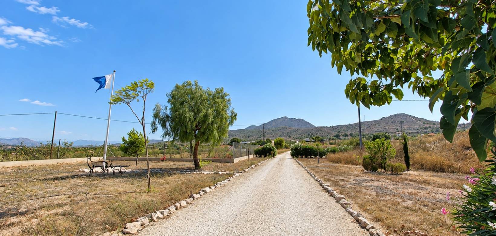 Resale - Villa - Hondón de los Frailes