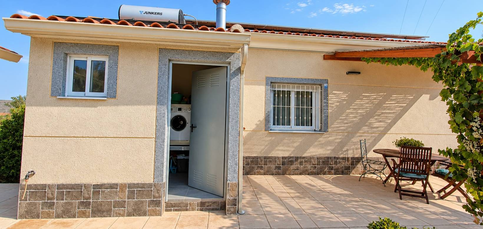 Resale - Villa - Hondón de los Frailes
