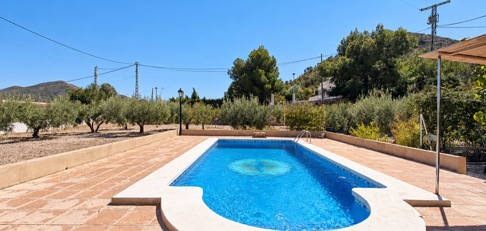 Resale - Villa - Hondón de los Frailes