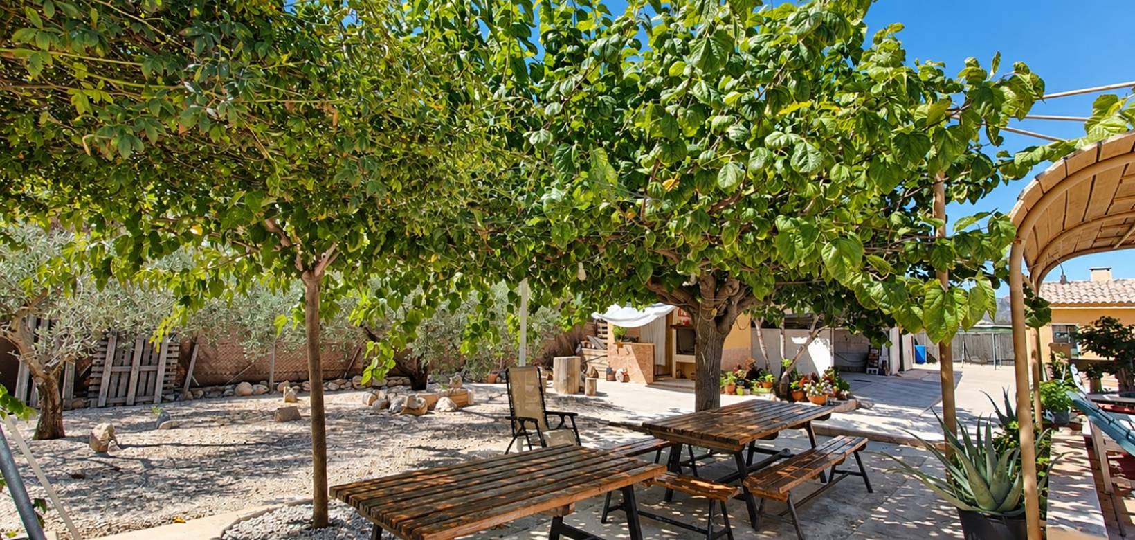 Resale - Villa - Hondón de los Frailes