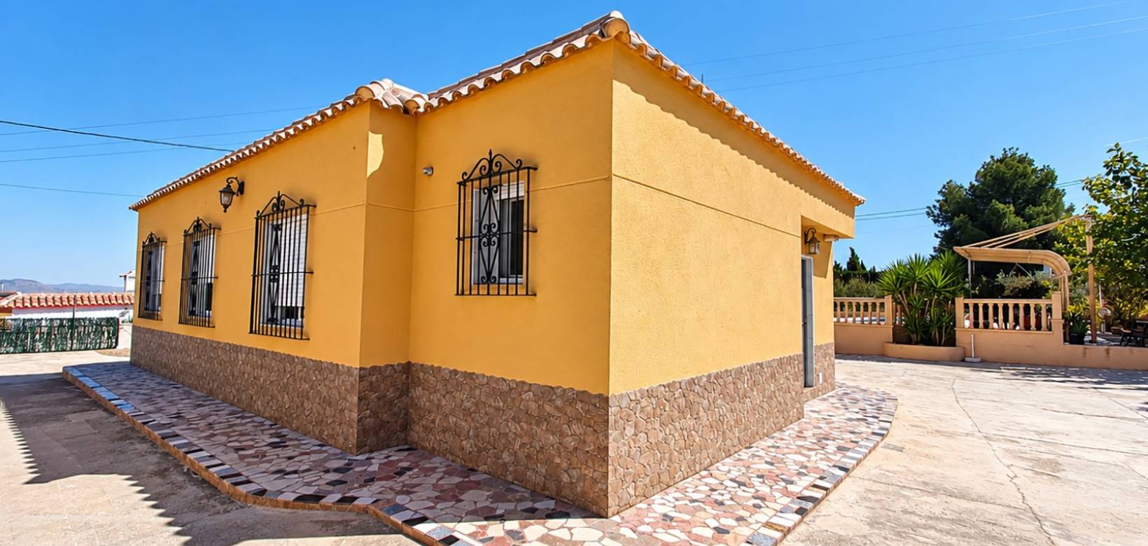 Resale - Villa - Hondón de los Frailes
