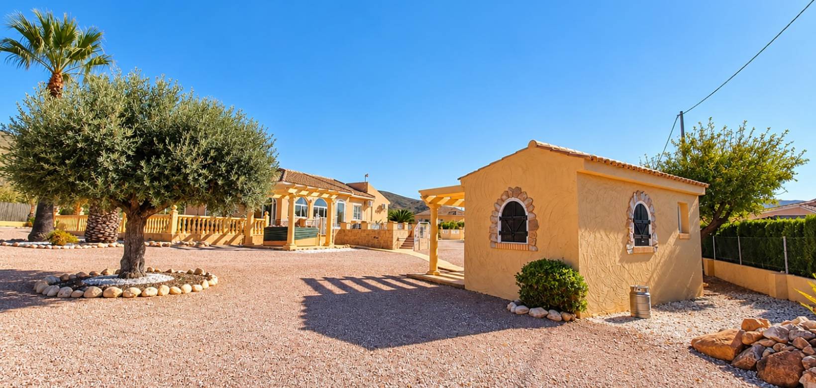 Resale - Villa - Hondón de los Frailes